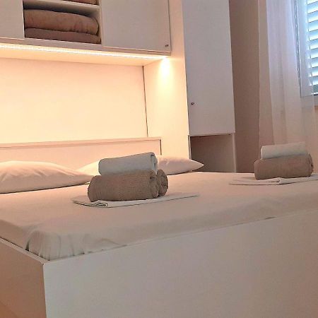 Apartments Villa Bonaca Baška Voda エクステリア 写真