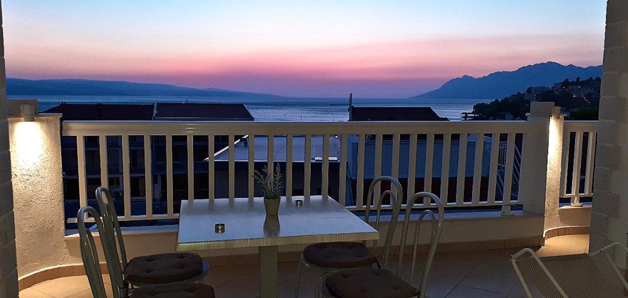Apartments Villa Bonaca Baška Voda 部屋 写真