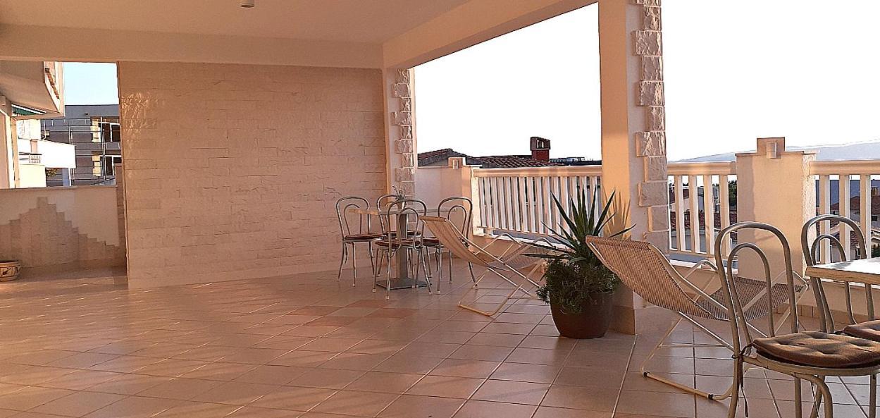 Apartments Villa Bonaca Baška Voda 部屋 写真