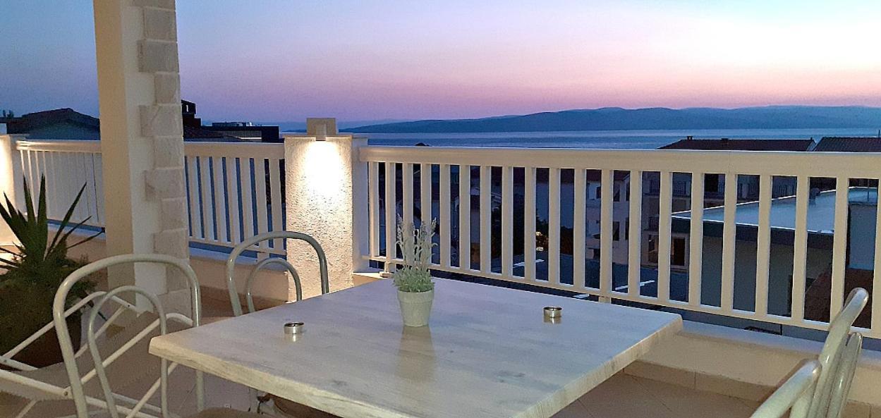 Apartments Villa Bonaca Baška Voda 部屋 写真