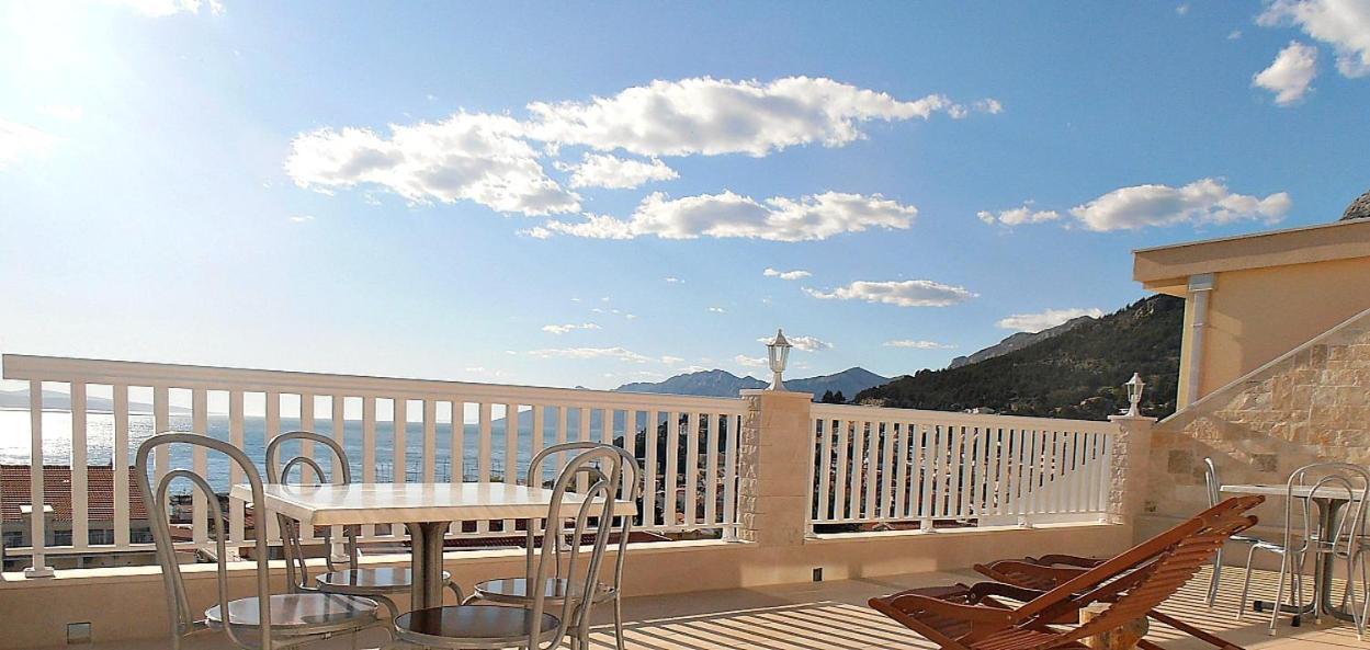 Apartments Villa Bonaca Baška Voda 部屋 写真