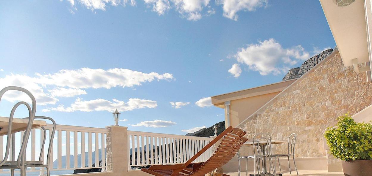 Apartments Villa Bonaca Baška Voda エクステリア 写真